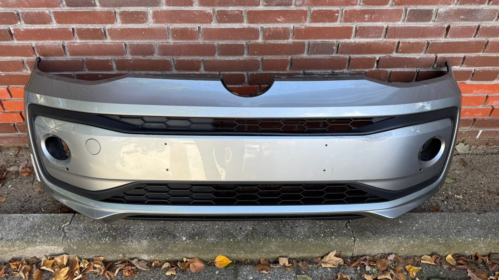 Volkswagen Up voorbumper LB7W facelift, Ophalen, Voor, Volkswagen, Bumper