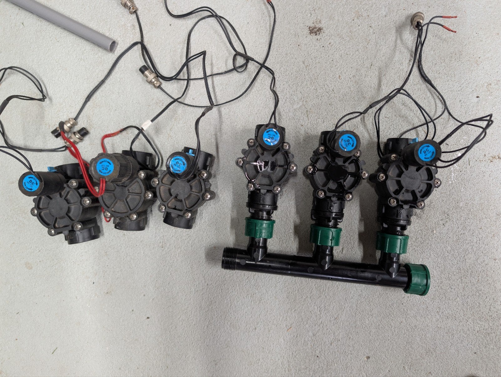 6x 12V DC Beregeningskleppen 1" met Verdeelstuk, Ophalen of Verzenden, Gebruikt