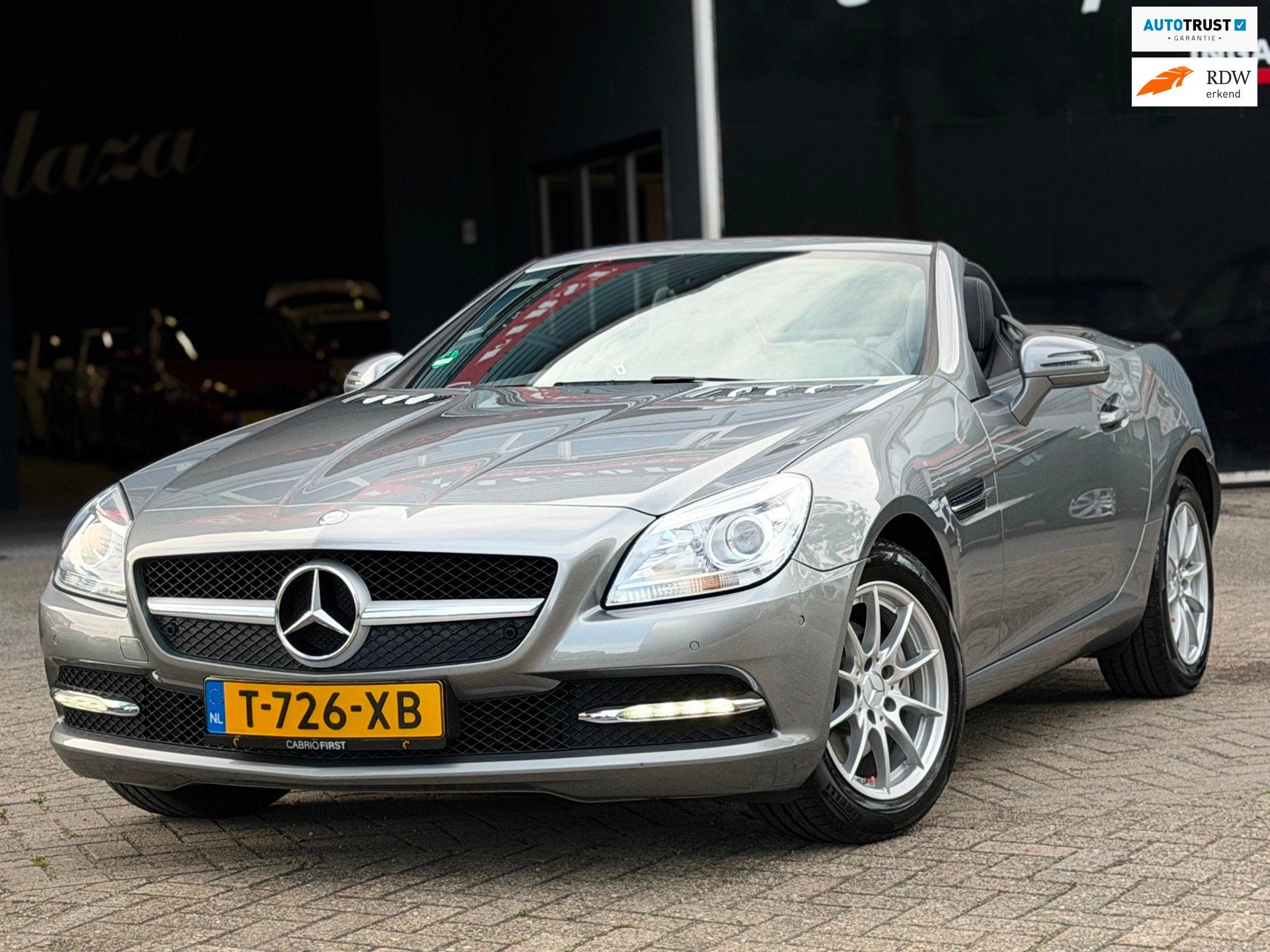 Mercedes-Benz SLK-klasse 200 CarbonLOOK Edition AUTOMAAT NEK, Euro 5, Achterwielaandrijving, Gebruikt, 4 cilinders
