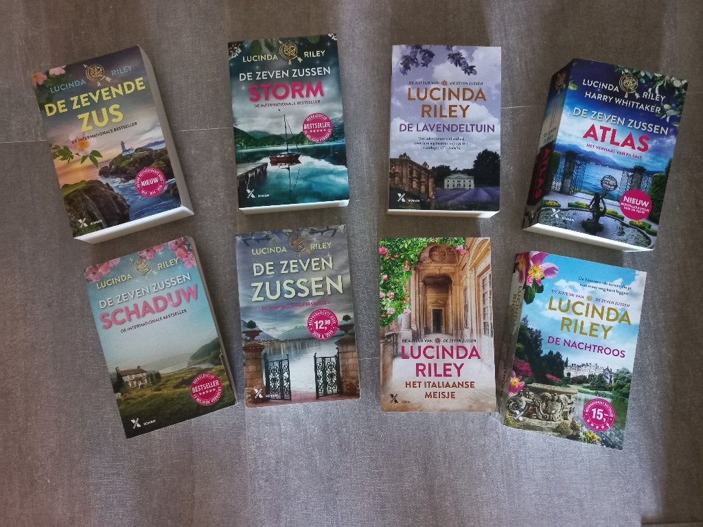 Lucinda Riley 8 boeken, Boeken, Romans, Zo goed als nieuw, Nederland, Ophalen of Verzenden
