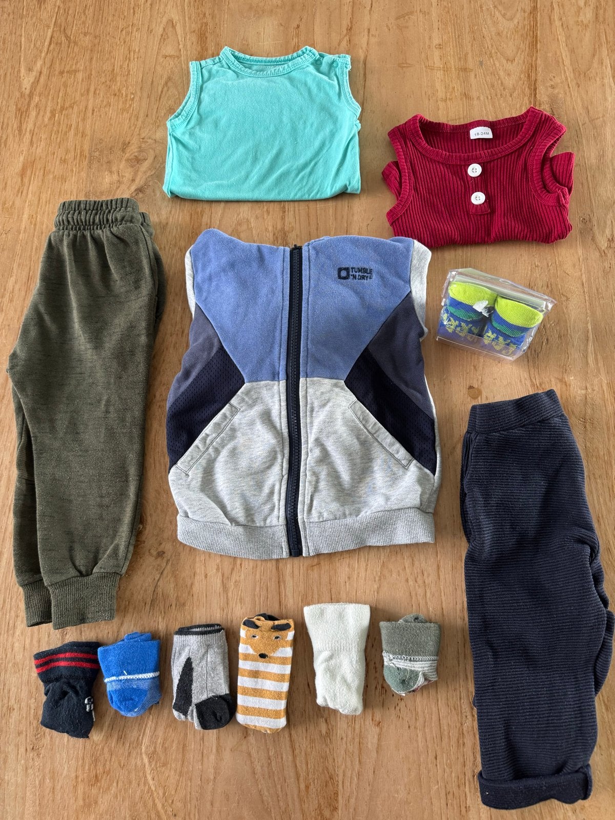 Duurzaam Kledingpakket jongen 18-24M, Ophalen of Verzenden, Gebruikt, Jongen