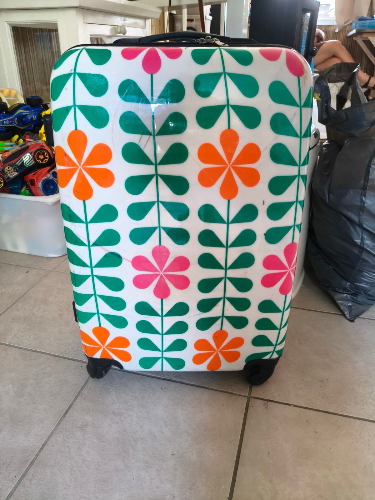 Koffer 45 liter 60x40x20 cm - Zo goed als nieuw, 60 tot 70 cm, Wieltjes, Hard kunststof, Ophalen of Verzenden