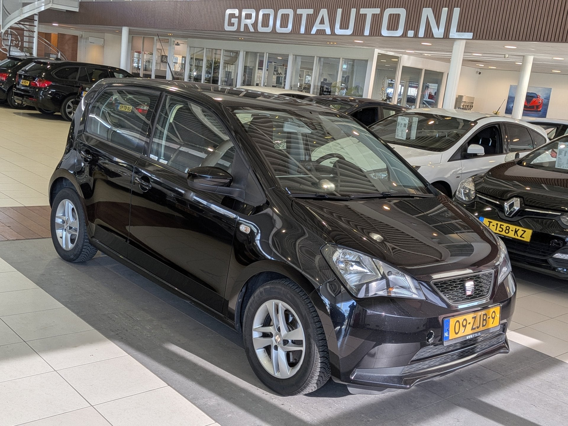 SEAT Mii 1.0 Style Chic Airco, Cruise Control, Stuurbekracht, Voorwielaandrijving, Euro 5, Stof, Gebruikt