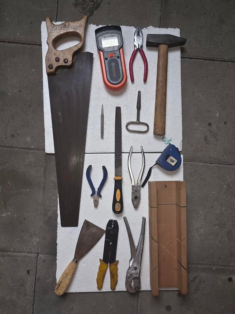 Diverse gereedschap set voor klussers 27 stuks, Ophalen, Gebruikt