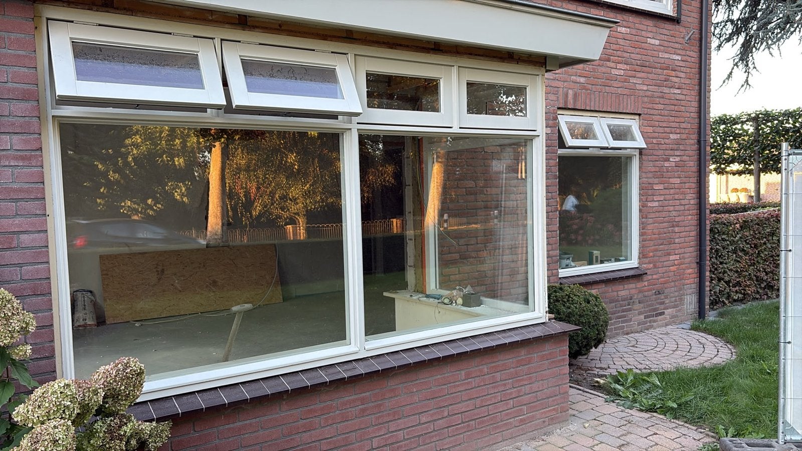 Gevelraam met bovenlichten - B 305 x H 178 cm, Ophalen, Gebruikt, Gevelraam of Ruit, 160 cm of meer