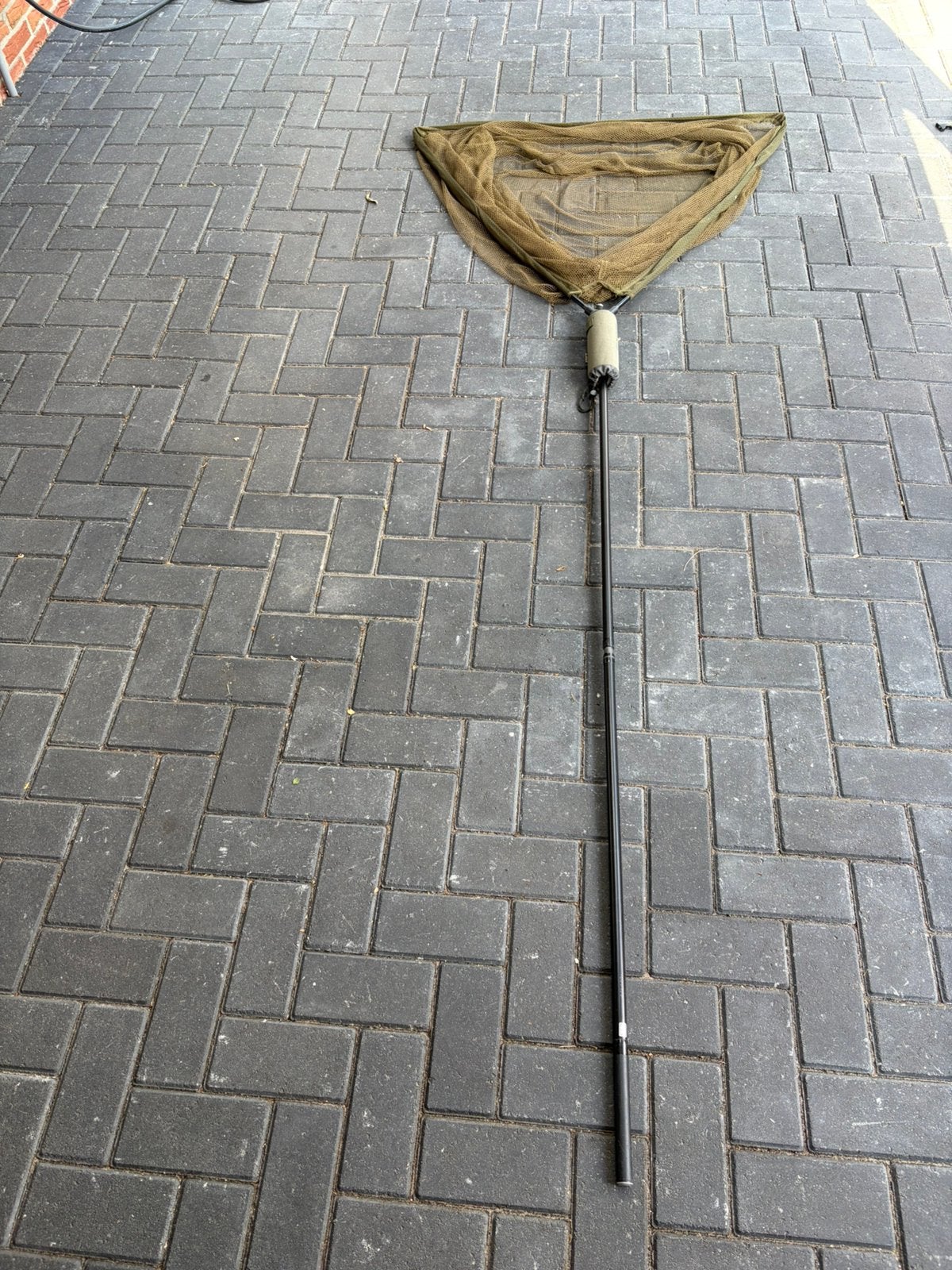 Karper schepnet 42 inch met 2-delige steel en netfloat, Watersport en Boten, Hengelsport | Karpervissen, Ophalen of Verzenden