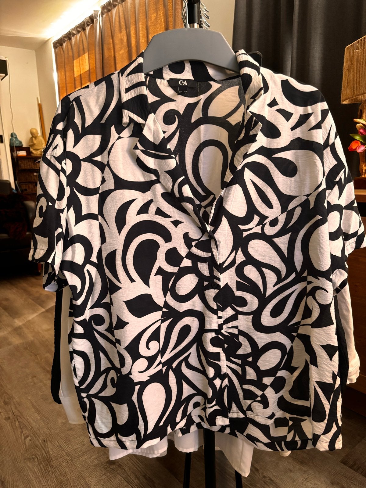 C&A Zwart-witte Blouse met Abstract Patroon - Maat 46, Kleding | Dames, Ophalen of Verzenden, Zo goed als nieuw, Maat 46/48 (XL) of groter