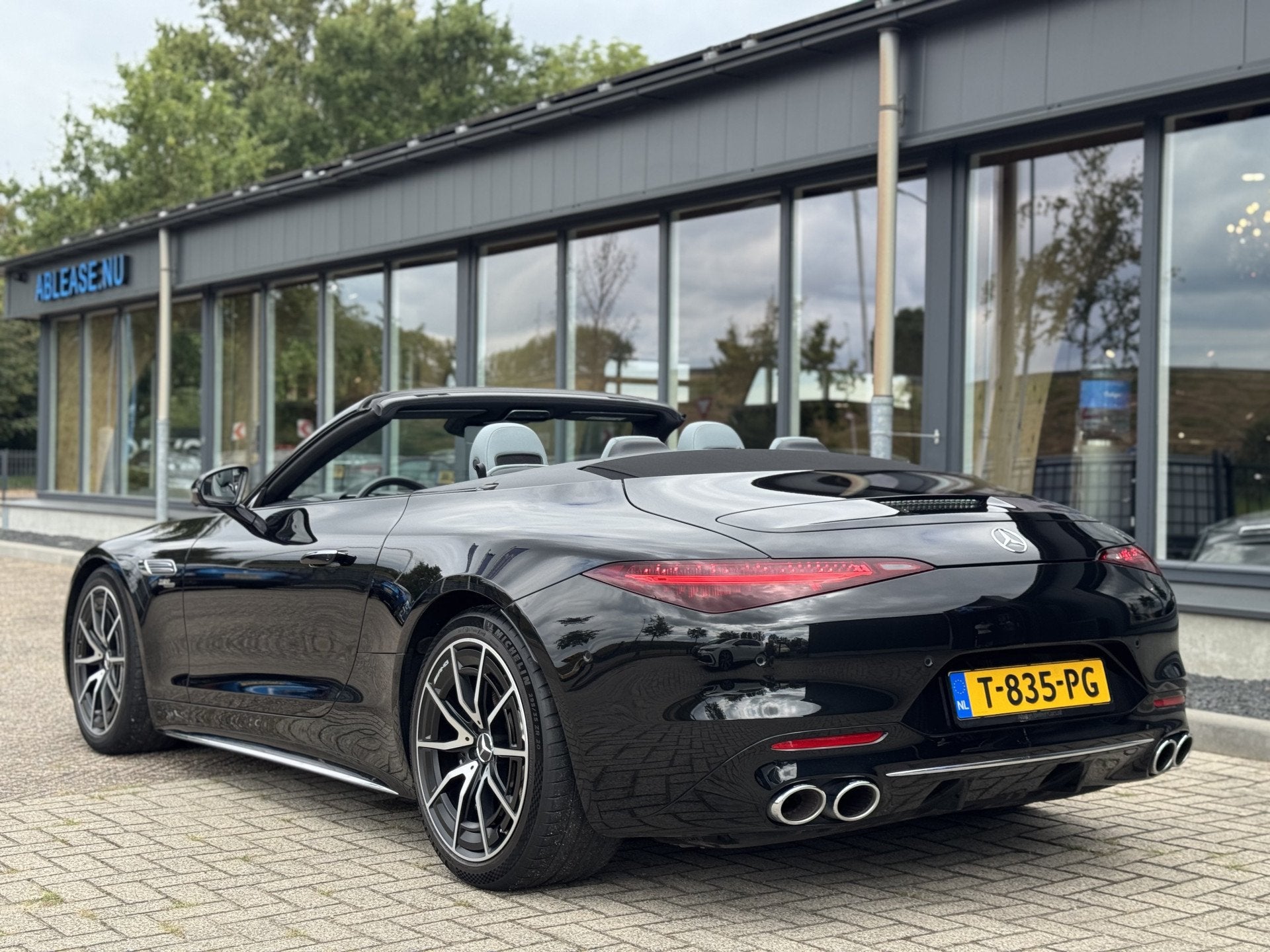 Mercedes-Benz SL-Klasse Roadstar AMG 43 Burmester HUD, Auto's, Automaat, Dealer onderhouden, Achterwielaandrijving, Gebruikt