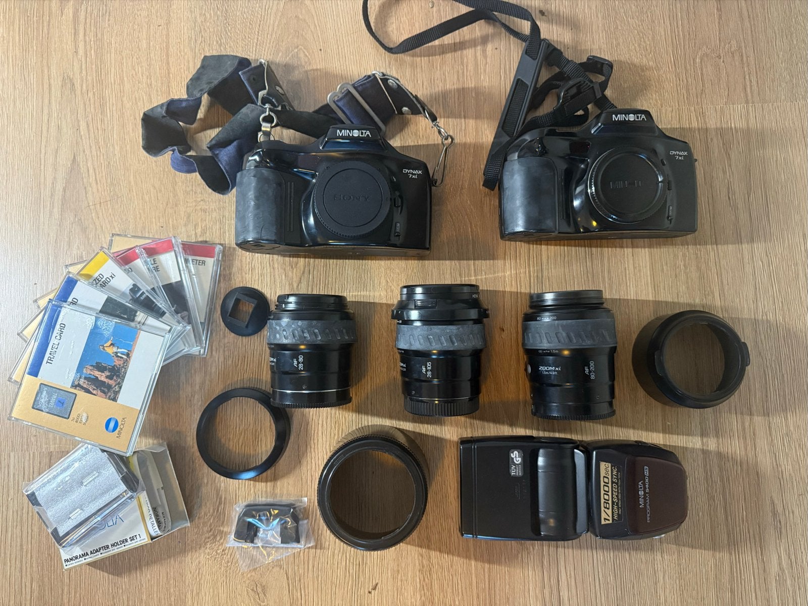 2 Minolta Dynax 7xi camera's met lenzen en accessoires, Ophalen of Verzenden, Gebruikt, Spiegelreflex, Minolta