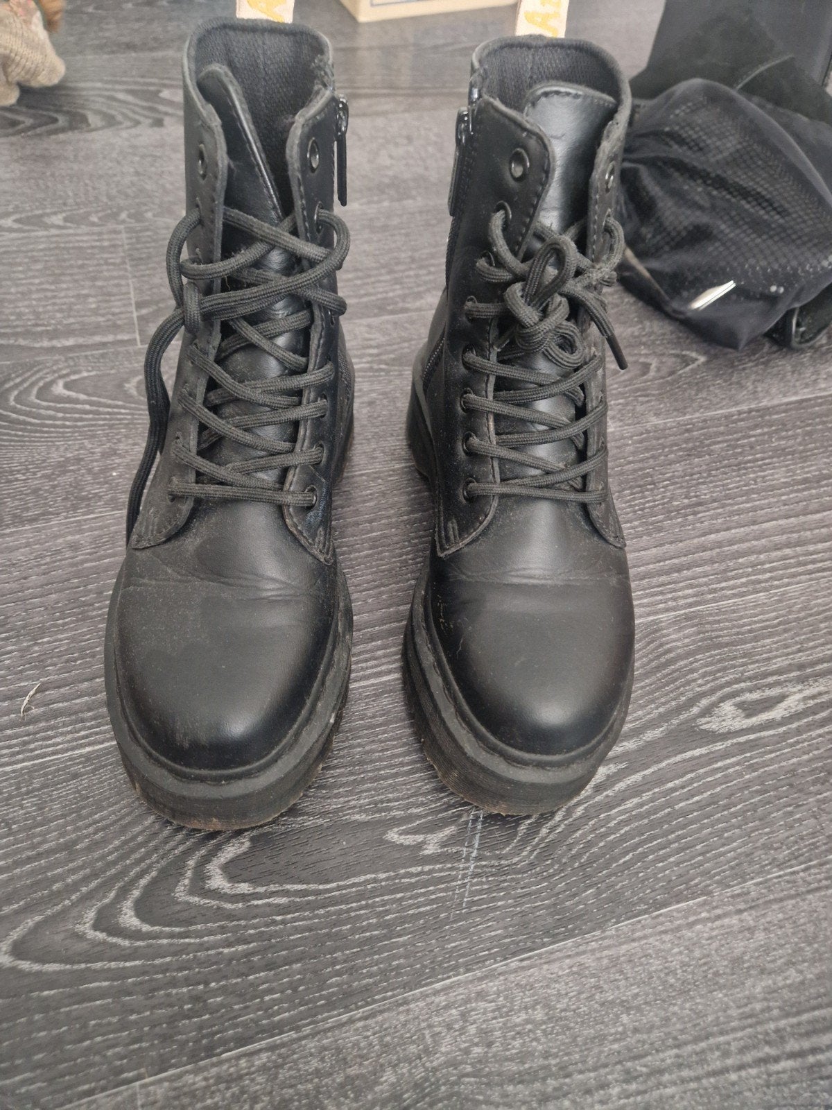 Jadon dr martens plateau vegan maat 37, Kleding | Dames, Schoenen, Ophalen of Verzenden, Zo goed als nieuw, Zwart