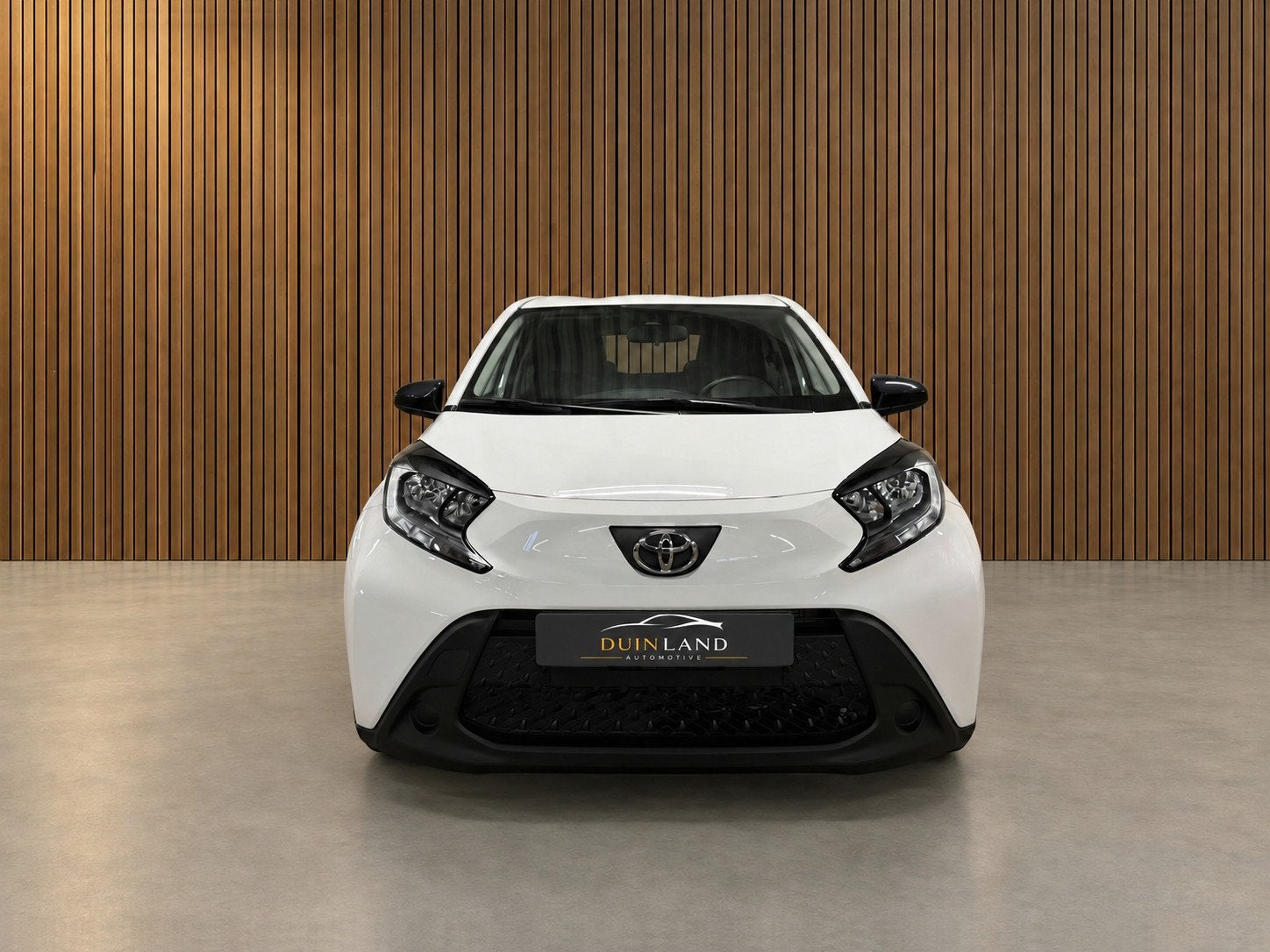 Foto 2 van Toyota Aygo X VVT-i MT Play 1.0|Cam| Cruise| Airco |Carplay