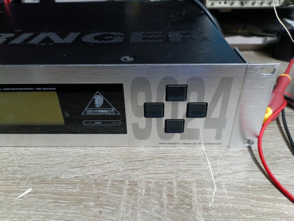 Behringer Ultra-Dyne 9024 DSP Processor - Nieuwste Firmware, Ophalen of Verzenden, Gebruikt