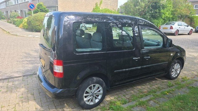 Volkswagen Caddy 1.4 Life 55KW Combi 2006 Zwart, Auto's, Voorwielaandrijving, Stof, 74 pk, 4 cilinders