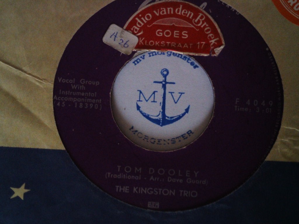 The Kingston Trio - Tom Dooley / Ruby Red 7 inch vinyl  9s, 7 inch, Ophalen of Verzenden, Zo goed als nieuw, Pop