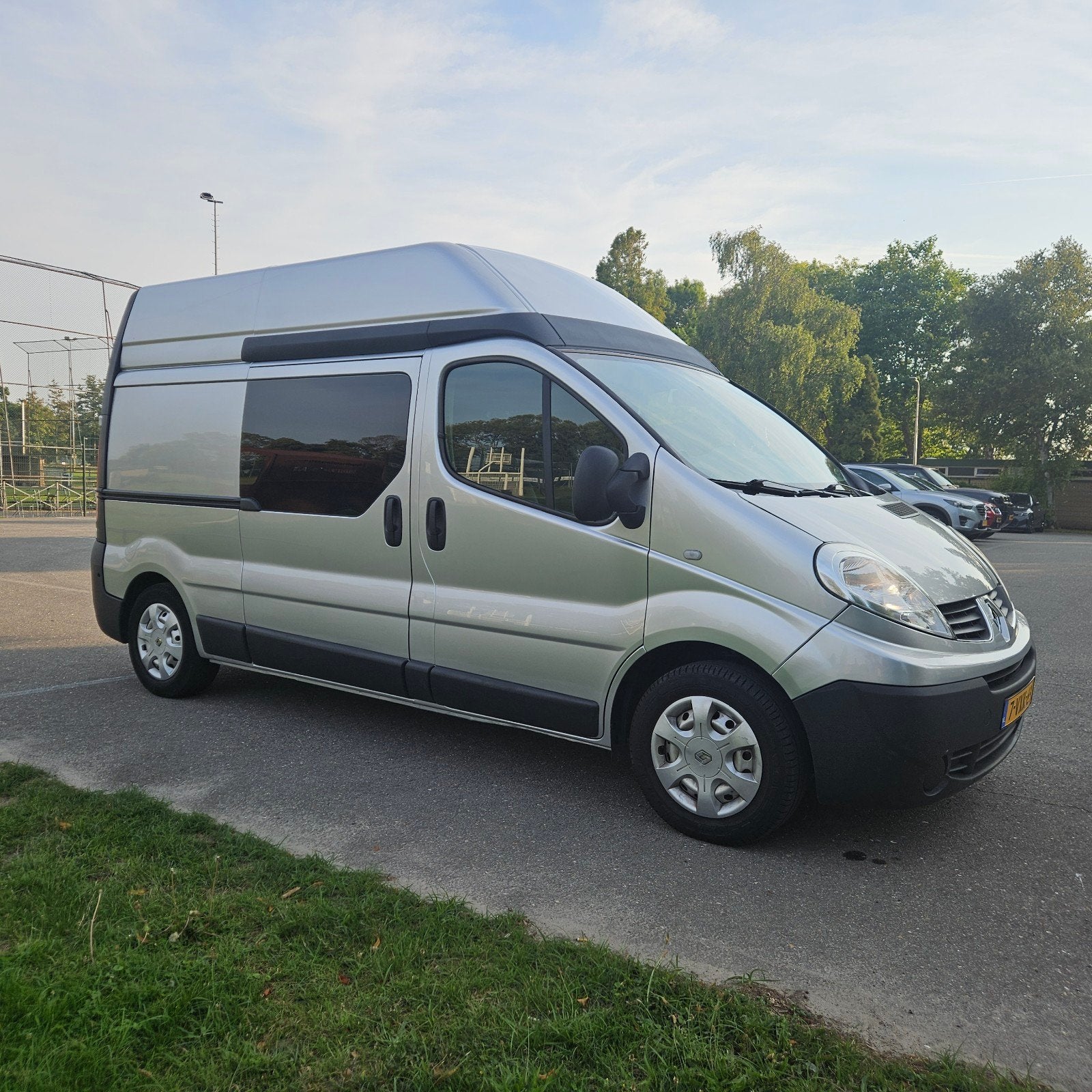 Renault Trafic Rolstoelauto rolstoelbus met vele extras, Auto's, Euro 5, Stof, 1995 cc, 4 cilinders