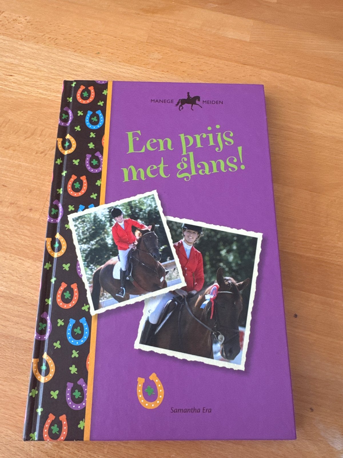 Manege Meiden: Een prijs met glans! - Samantha Era, Ophalen of Verzenden, Zo goed als nieuw, Fictie algemeen