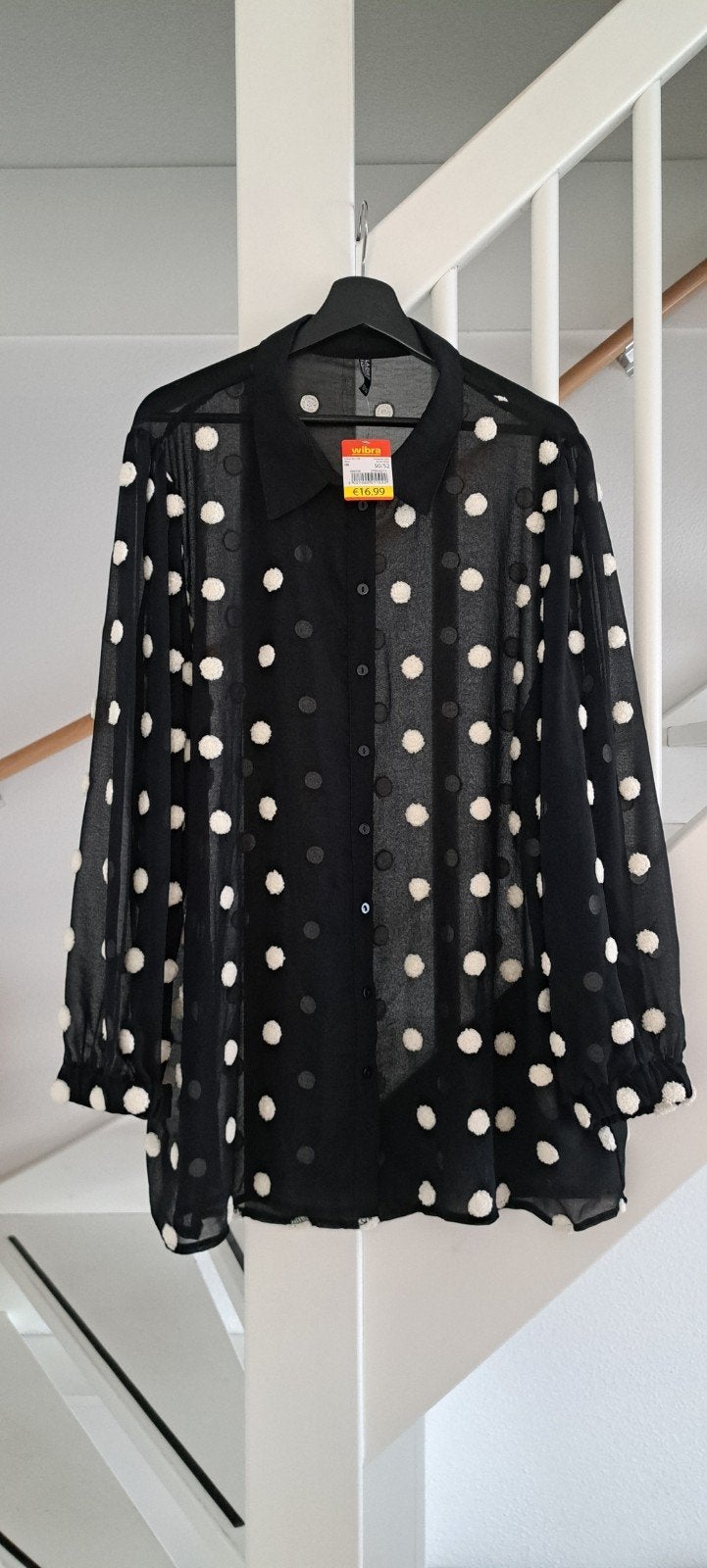 Zwarte blouse met witte pompons 50/52, Zwart, Maat 46/48 (XL) of groter, Nieuw, Ophalen of Verzenden