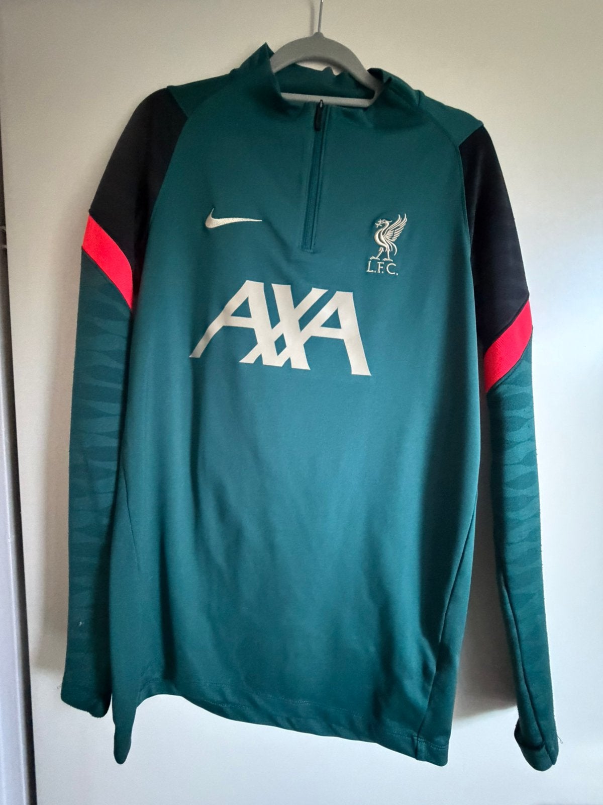 Nike trainingspak mt S PSG, Liverpool, Real Madrid,Tottenham, Verzenden, Zo goed als nieuw, Voetbal, Groen