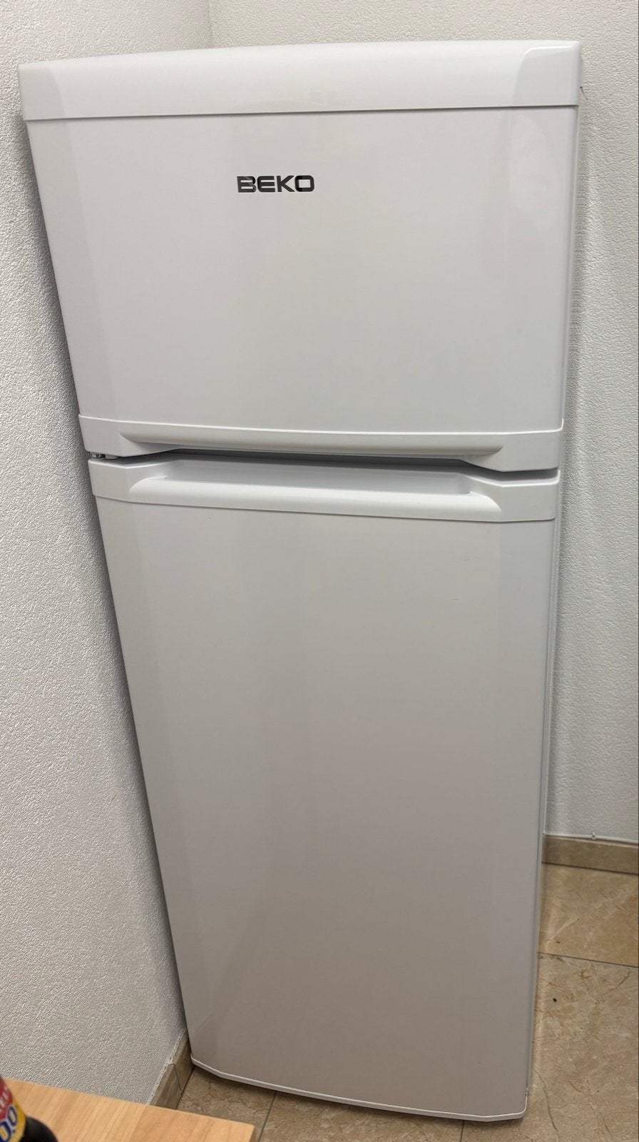 Beko Koelkast met Vriesvak - Compact en Efficiënt, Ophalen, Gebruikt