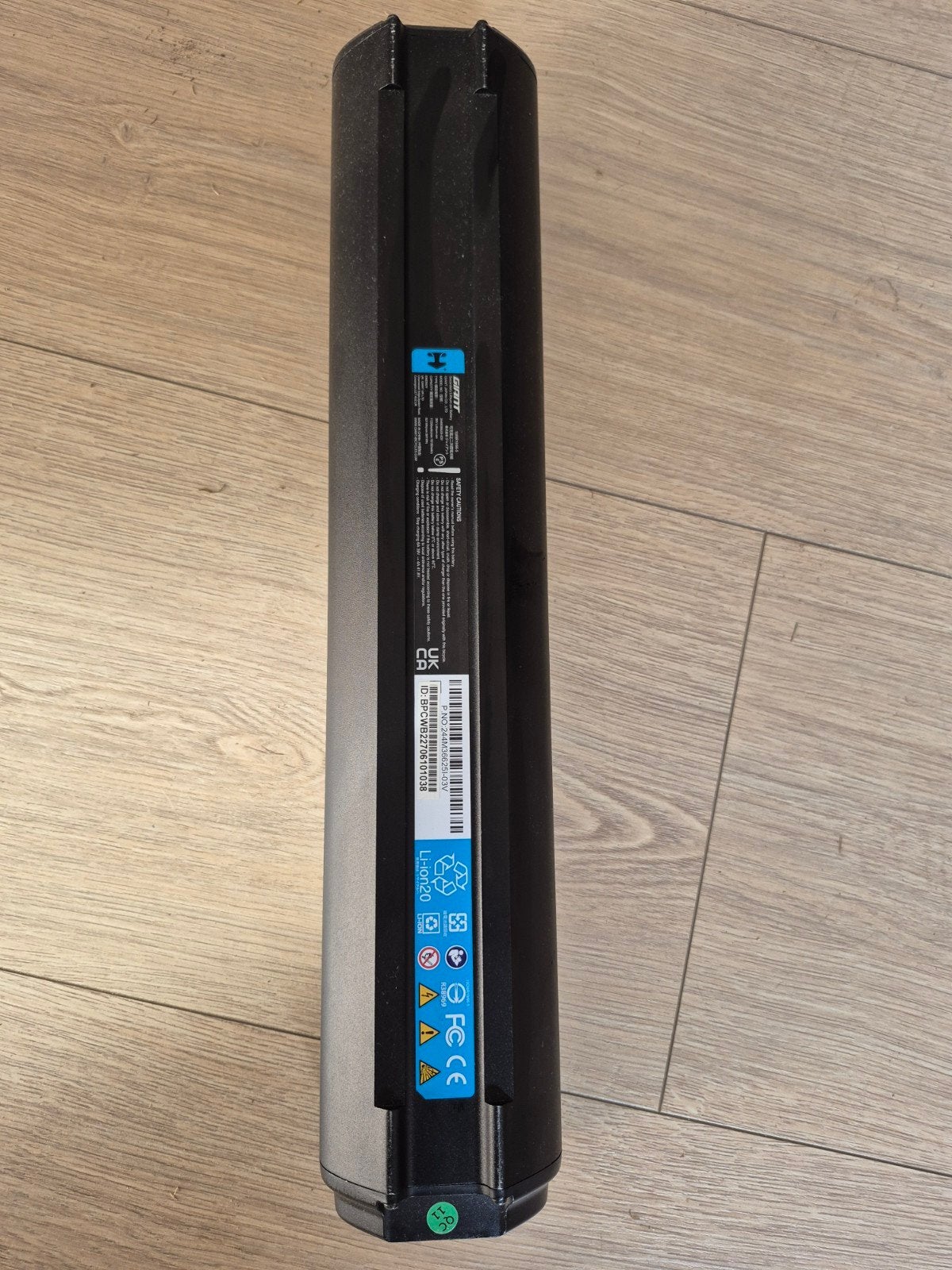 Giant EnergyPak 625 accu defect (printplaat kapot), Ophalen, Gebruikt