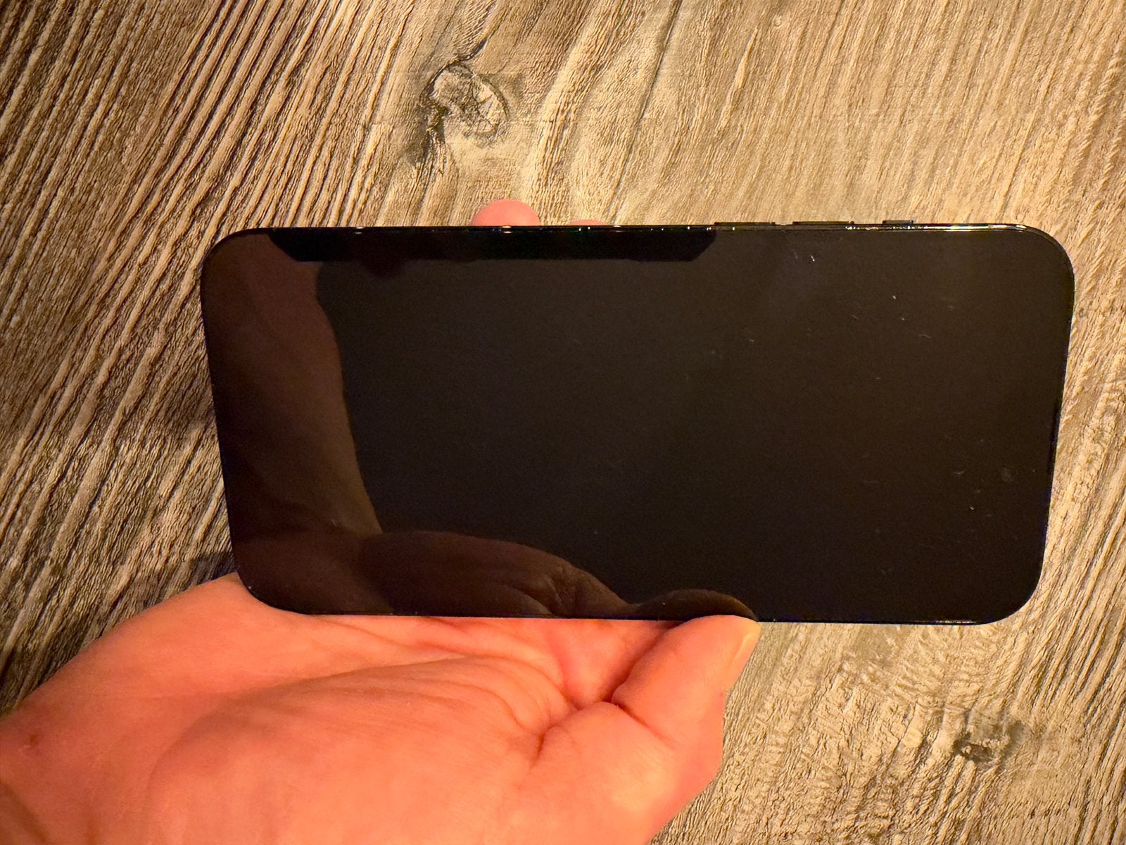Foto 4 van iPhone 14 Pro Max 256GB - Zo goed als nieuw Krasvrij + kabel