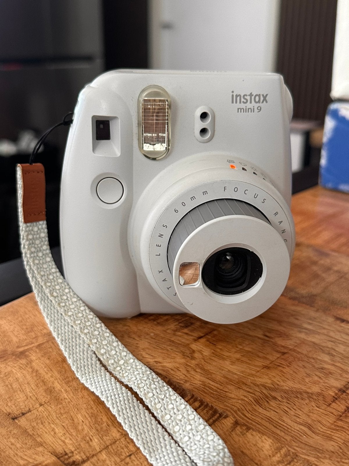 Fujifilm instax mini 9 grijs wit, Ophalen of Verzenden, Zo goed als nieuw, Polaroid, Fuji