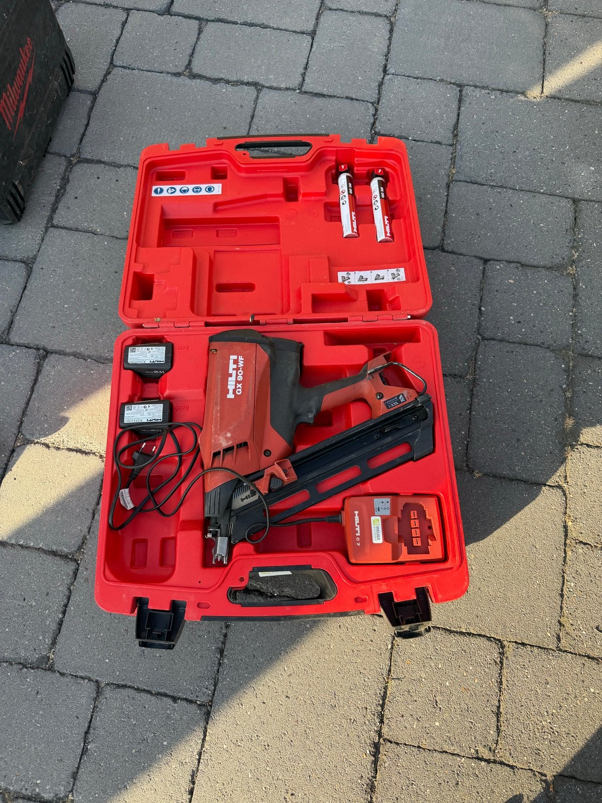 Hilti GX 90-WF Gas tacker met garantie, Ophalen of Verzenden, Gebruikt, Overige typen, Hilti