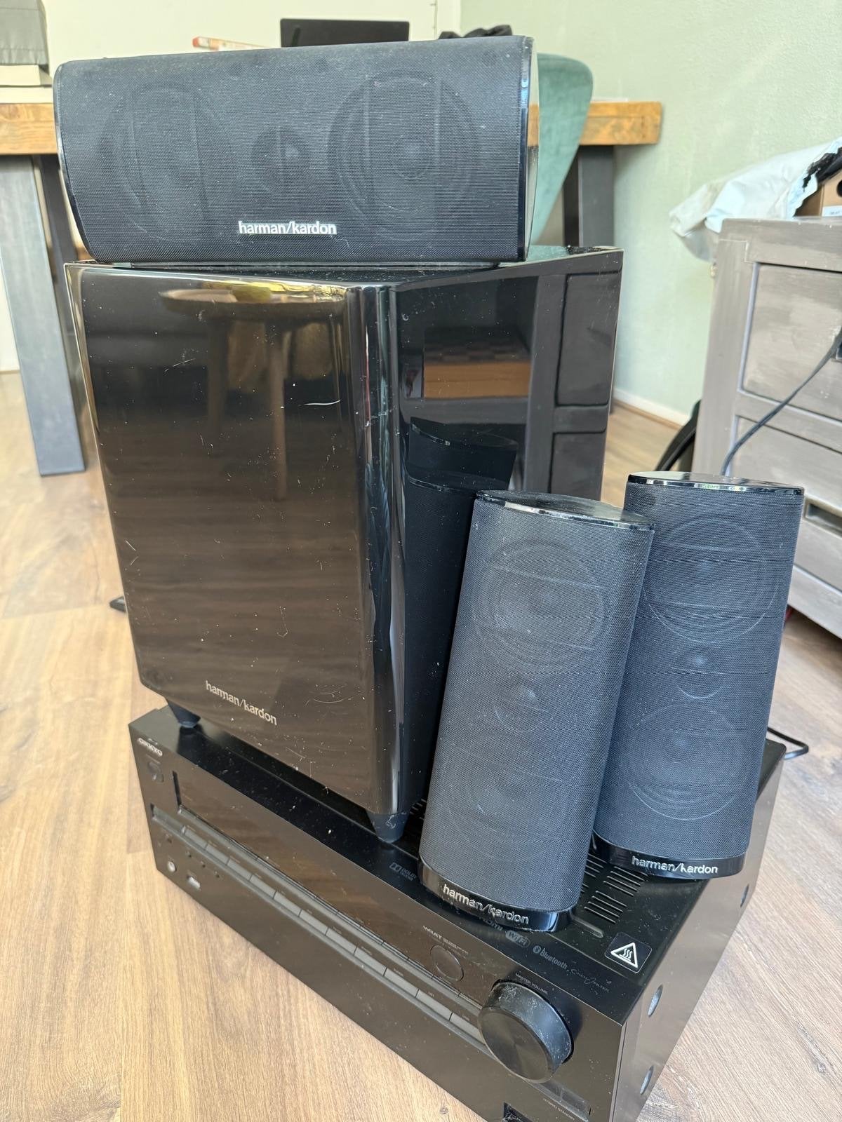 Harman Kardon 5.1 Home Cinema Set met Onkyo Receiver, Gebruikt, 70 watt of meer, 5.1-systeem, Overige spelers