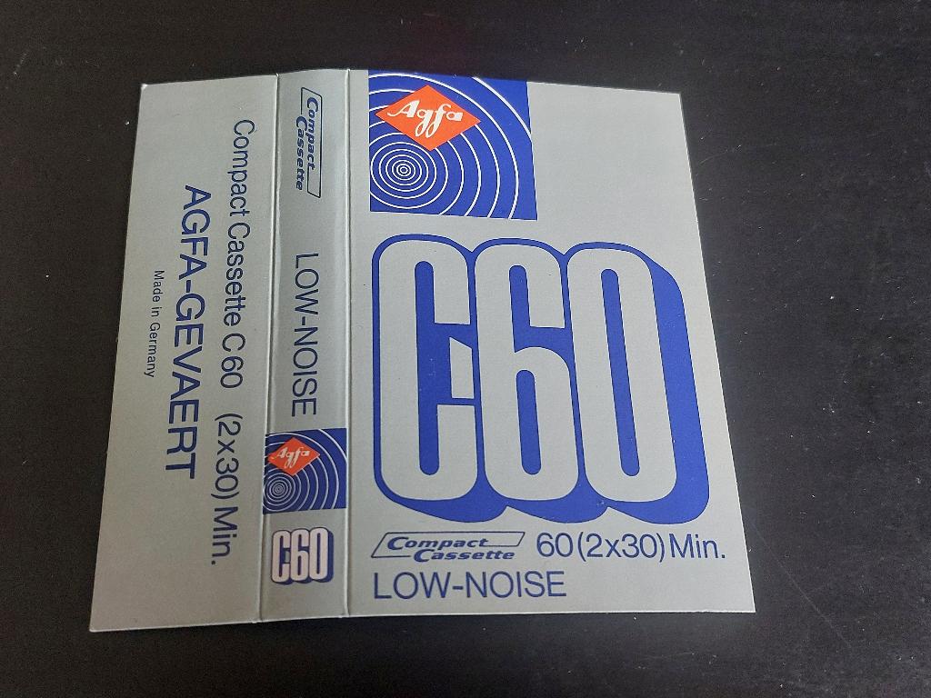 AGFA - GEVAERT C60 CASSETTEBANDJE (grijs), Overige genres, 1 bandje, Ophalen of Verzenden, Zo goed als nieuw