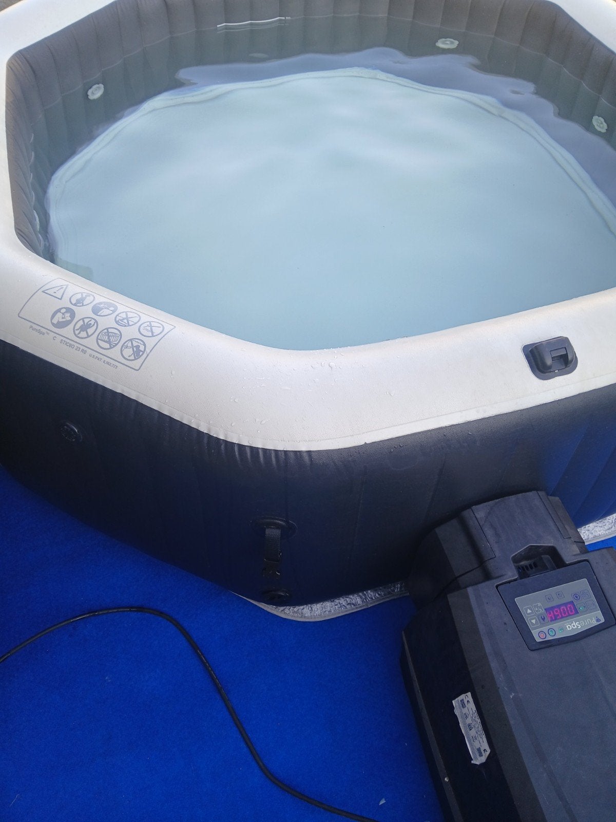 Intex Pure Spa Bubble de luxe 6 persoons opblaasbare jacuzzi, Tuin en Terras, Ophalen, Zo goed als nieuw, Afdekzeil, Opblaasbaar