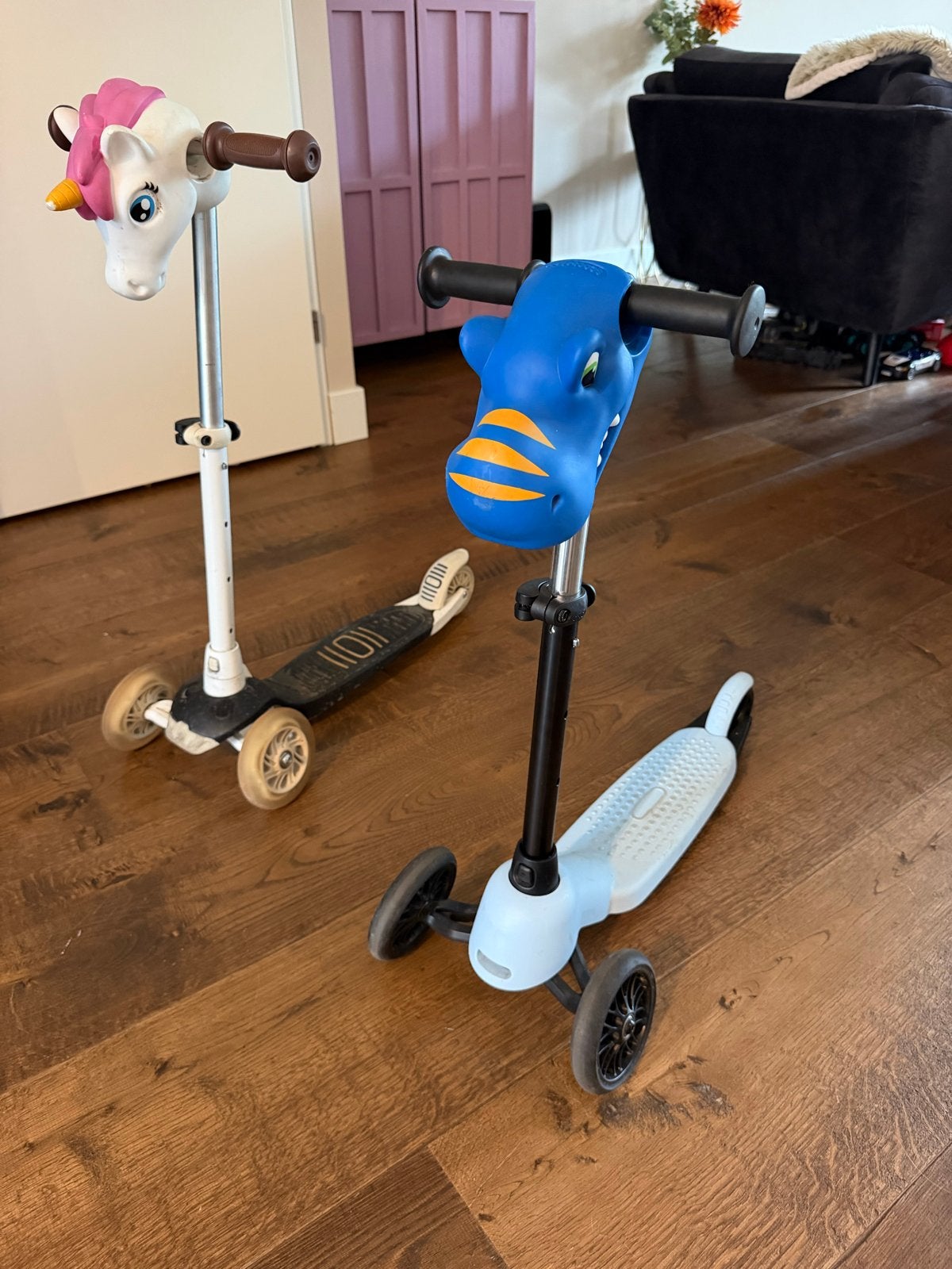 Twee kindersteppen met dierenkoppen (Unicorn & Draak), Ophalen, Gebruikt, Gewone step