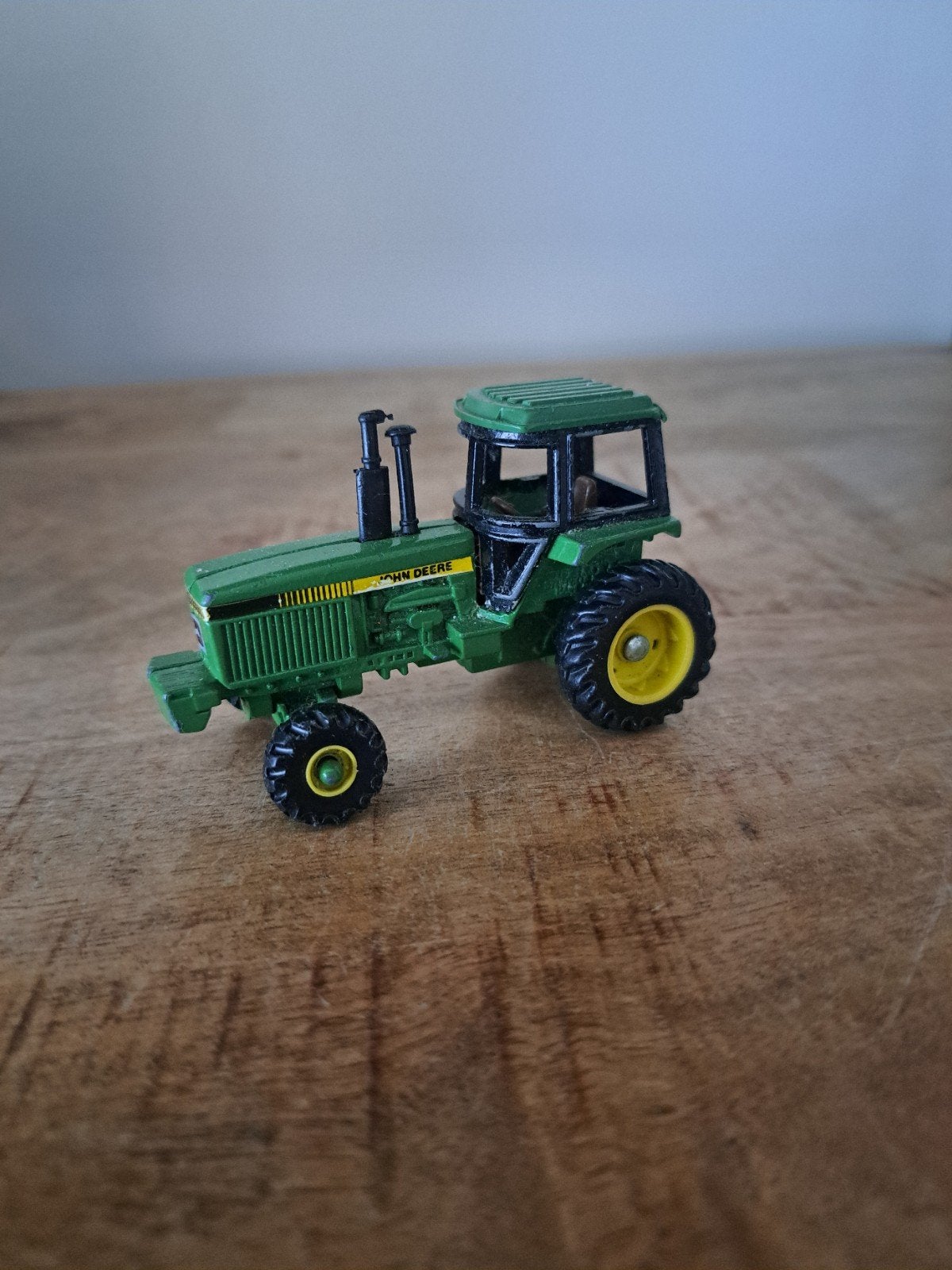 ertl model John Deere tractor schaal 1:64, Gebruikt, Usa, Tractor of Landbouw, Ophalen of Verzenden