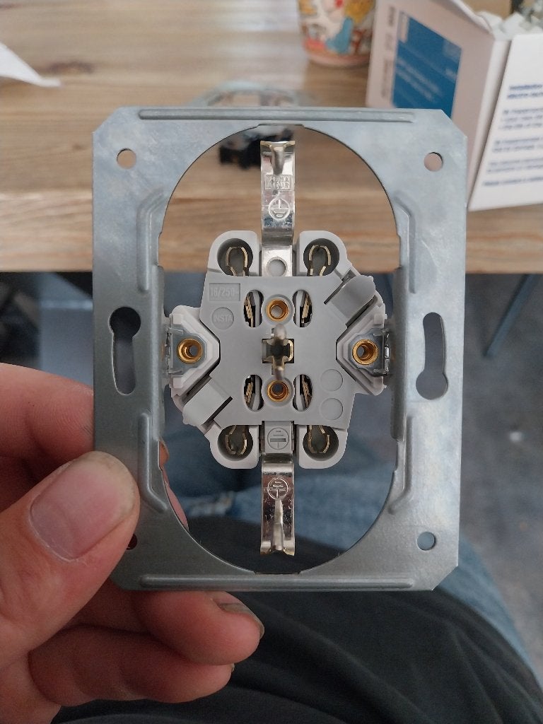 Nieuw 6 binnenwerken dubbel en 2 enkel van Jung, Ophalen, Nieuw, Jung, Stopcontact