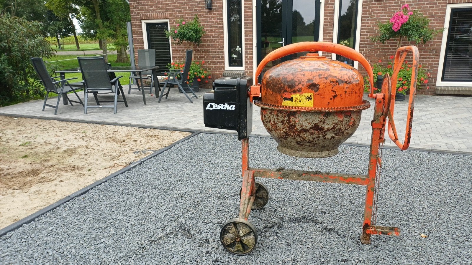 te koop een lescha betonmolen  / Cementmolen, Doe-het-zelf en Verbouw, Ophalen