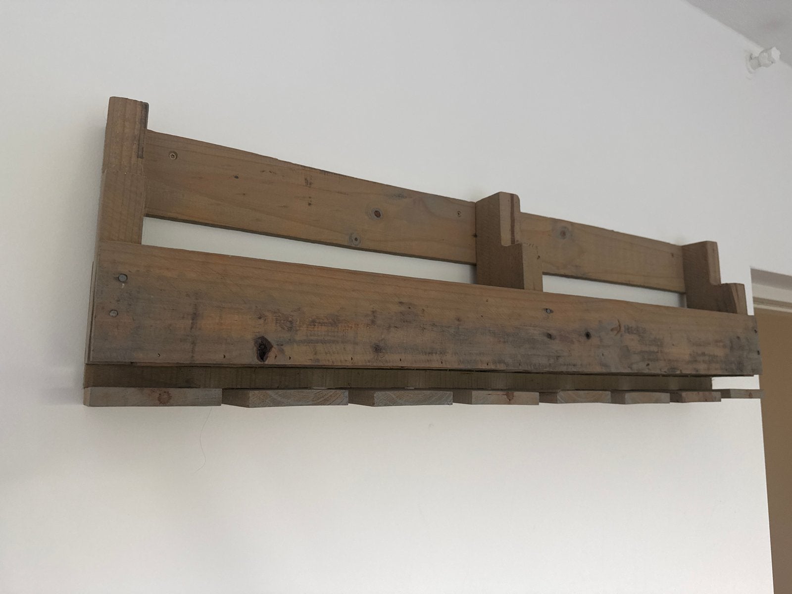 Houten wijnrek voor aan de muur, Huis en Inrichting, Ophalen, Zo goed als nieuw, Hout, 5 tot 15 flessen