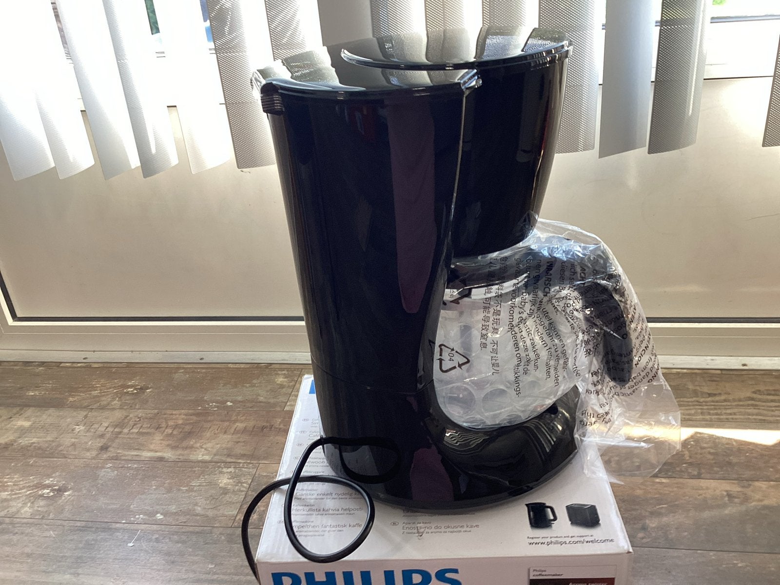 Philips Koffiezetapparaat HD7461 - Nieuw in doos, 10 kopjes of meer, Gemalen koffie, Ophalen of Verzenden, Koffiemachine