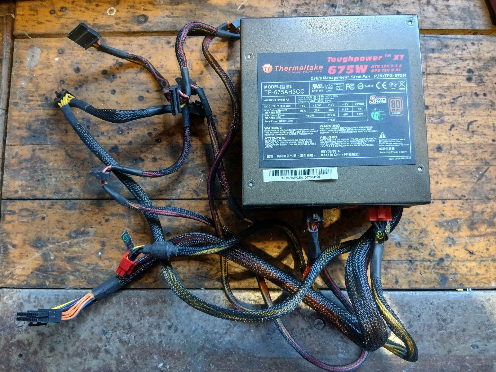 Thermaltake Toughpower XT 675W Voeding, Cs@thermaltake.com, Gebruikt, Thermaltake, No. 20, Lane 667, Sec. 1, Wugong Rd., Wugu Dist., New Taipei City 248, Taiwan (R.O.C.)