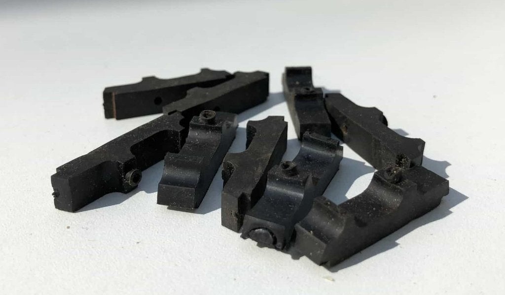 Marklin H0 7171 -Rubber geluidsdempers voor M-rails 50 stuks, Wisselstroom, Rails, Ophalen of Verzenden, Zo goed als nieuw