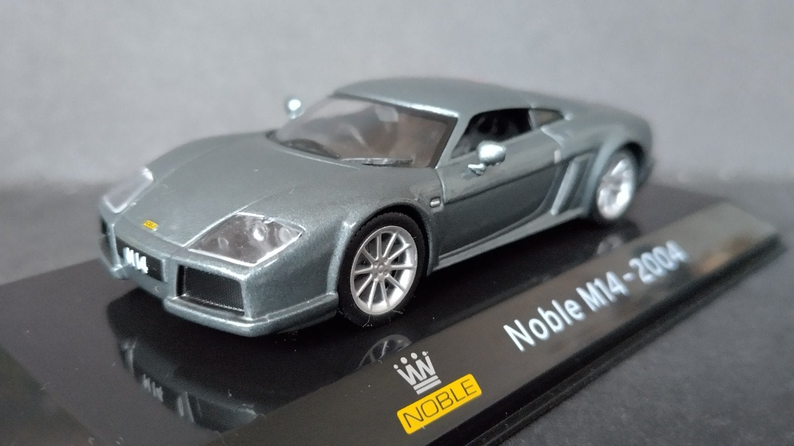 Noble M14 2004 1:43 Altaya ixo Pol, Overige merken, Auto, Verzenden, .