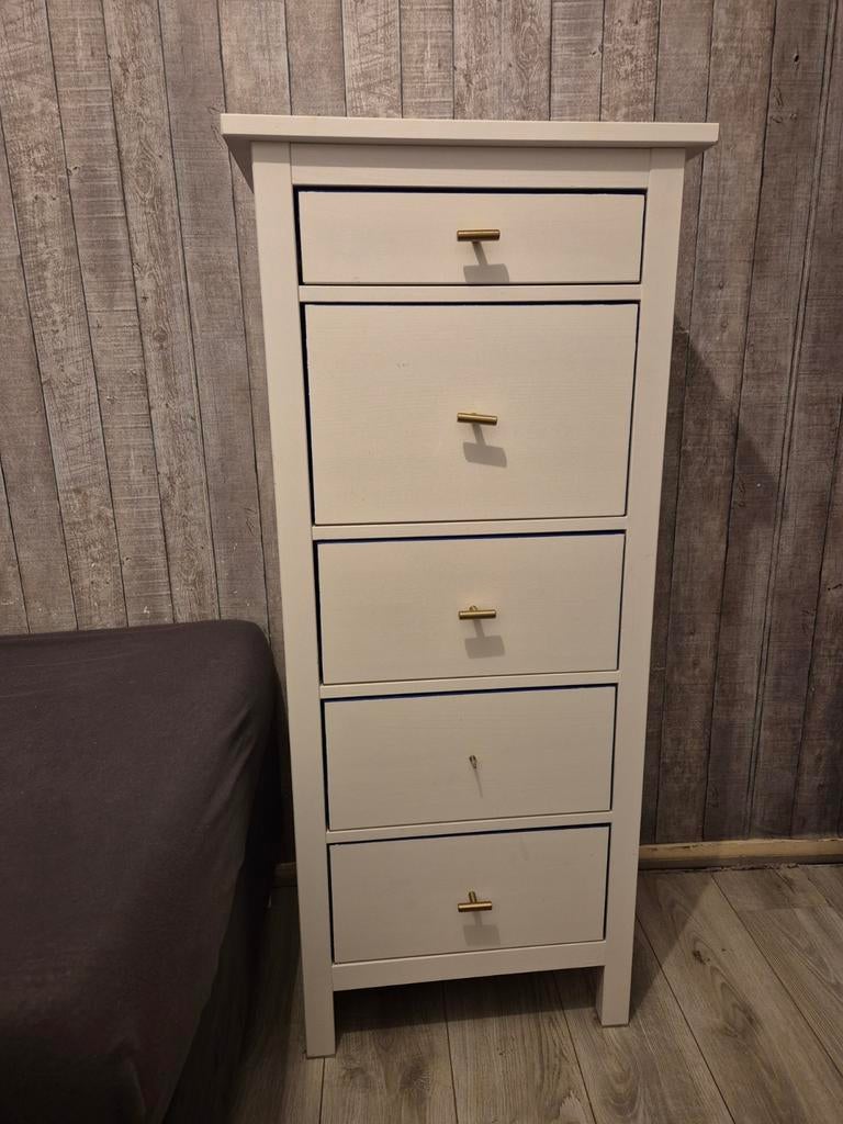 een hele mooie kast met 5x laatjes, Huis en Inrichting, Ophalen of Verzenden, Zo goed als nieuw, 25 tot 50 cm