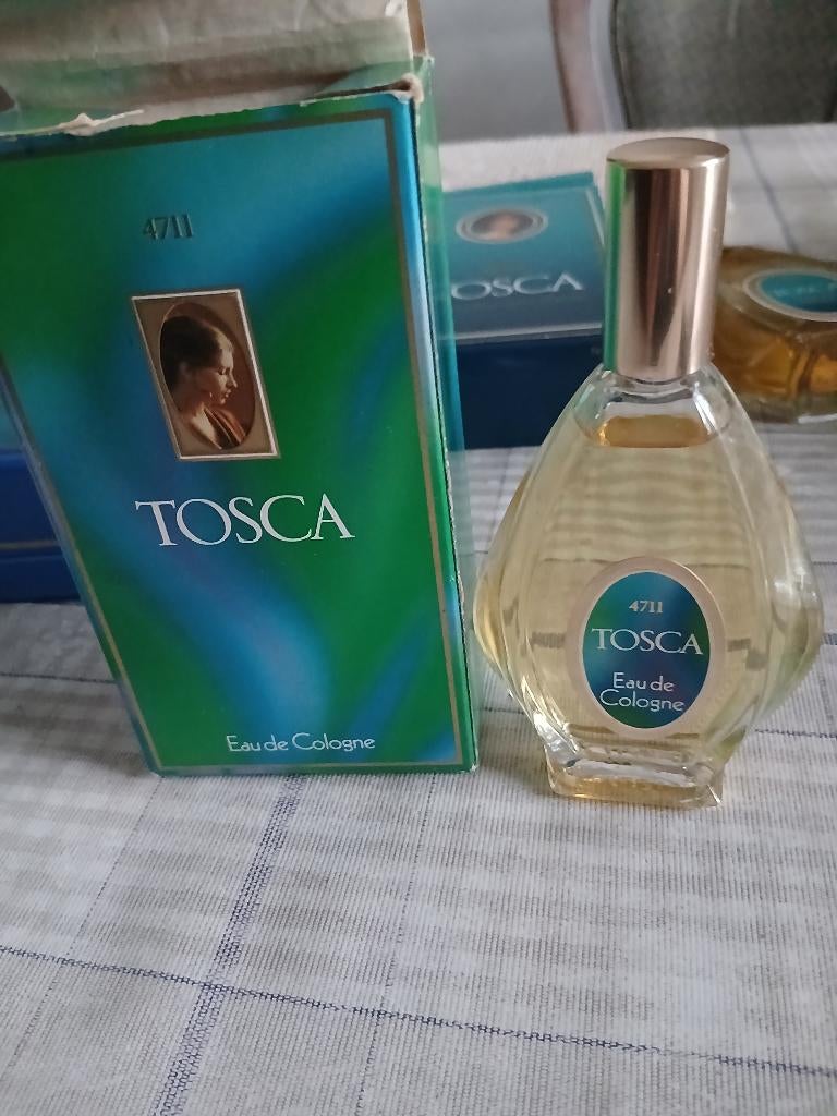 Toscaeau de coglogne, Verzamelen, Parfumverzamelingen, Ophalen of Verzenden, Nieuw, Parfumfles
