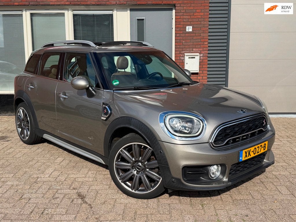 Mini Countryman 2.0 Cooper S ALL4 Chili / Leder / Pano / Nav, Auto's, Mini, Automaat, 1998 cc, 15 km/l, Met garantie (alle)