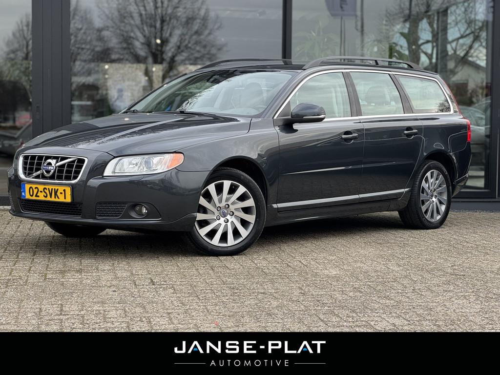 Volvo V70 1.6 T4 AUT Limited Edition Leder | Trekhaak | Xeno, Euro 5, Gebruikt, 4 cilinders, Met garantie (alle)