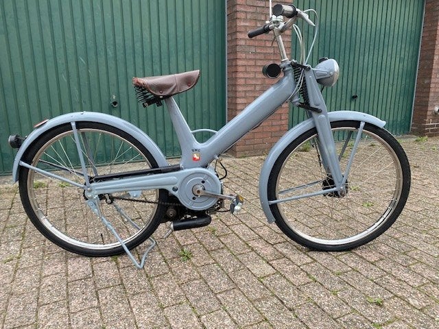 Italiaans bromfietsje met hulpmotor, 45 cc, 1 versnellingen, Maximaal 25 km/u, Ophalen