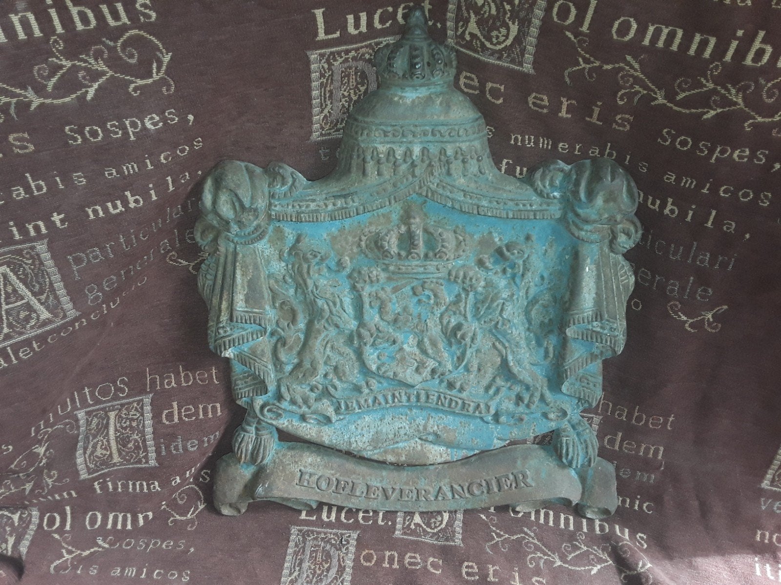 Groot Gietijzeren bord Hofleverancier. zoldervondst., Ophalen of Verzenden