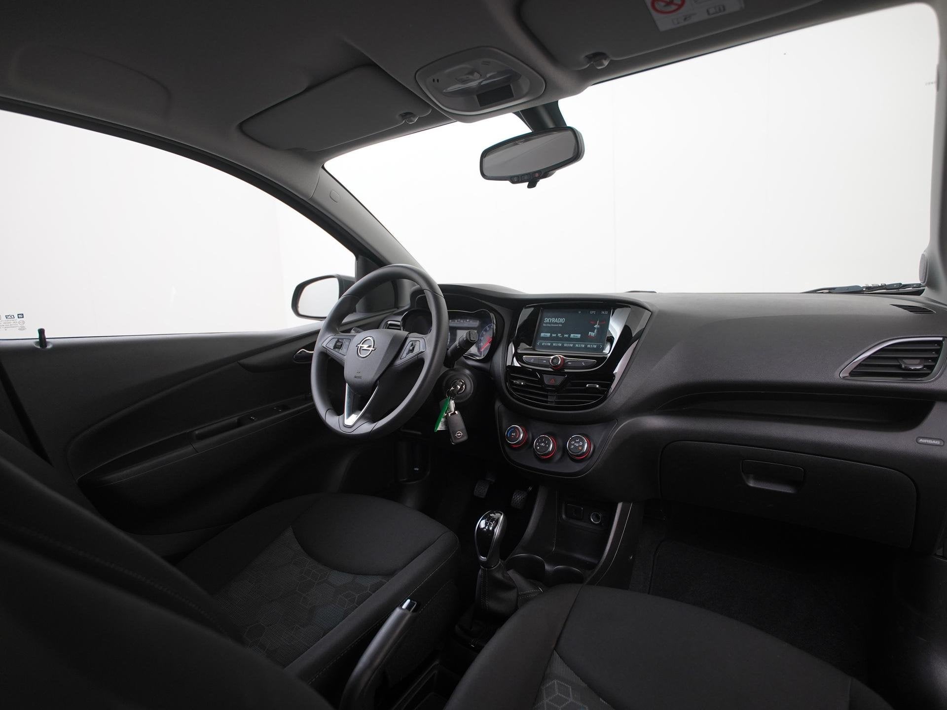 Opel KARL 1.0 Rocks Online Edition | Navigatie | Apple/Andro, Voorwielaandrijving, Stof, Gebruikt, 23 km/l