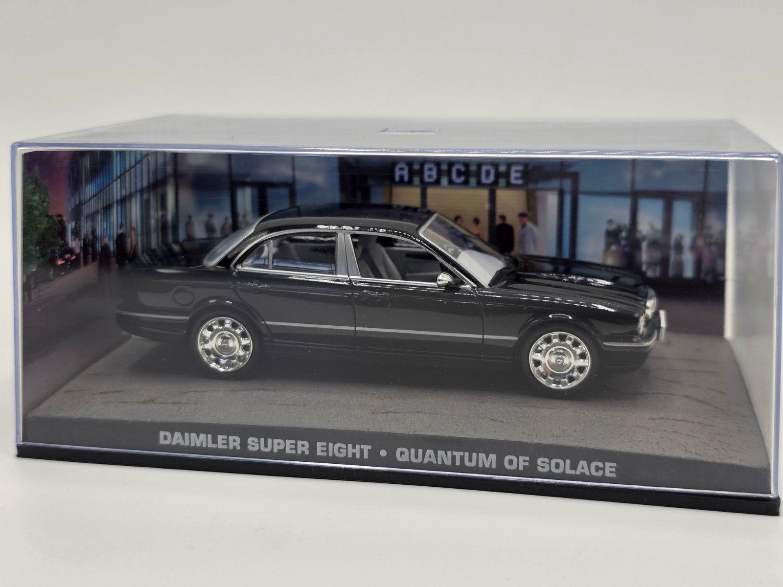 Daimler super eight quantum of Solace James Bond, Ophalen, Nieuw, Auto, Overige merken
