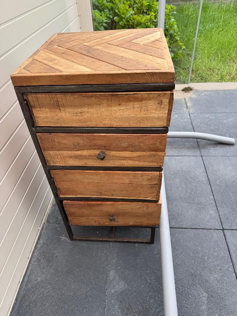 Ladekast van hout, Gebruikt, 50 tot 100 cm, 3 of 4 laden, Minder dan 100 cm