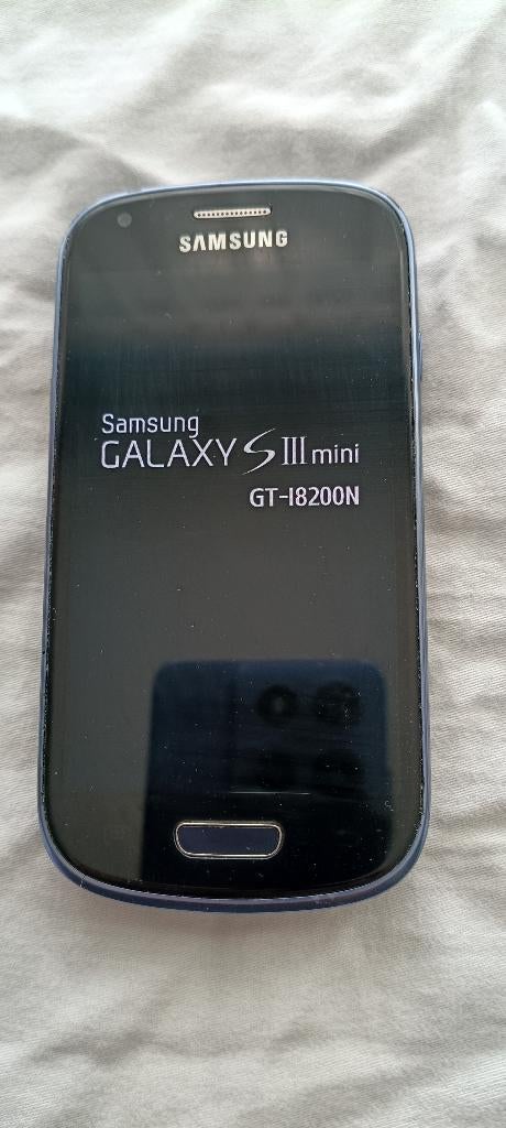 SAMSUNG Galaxy S3 mini GT-I8200N blauw met 3 goede accu’s, Telecommunicatie, Mobiele telefoons | Samsung, 8 GB, Ophalen of Verzenden