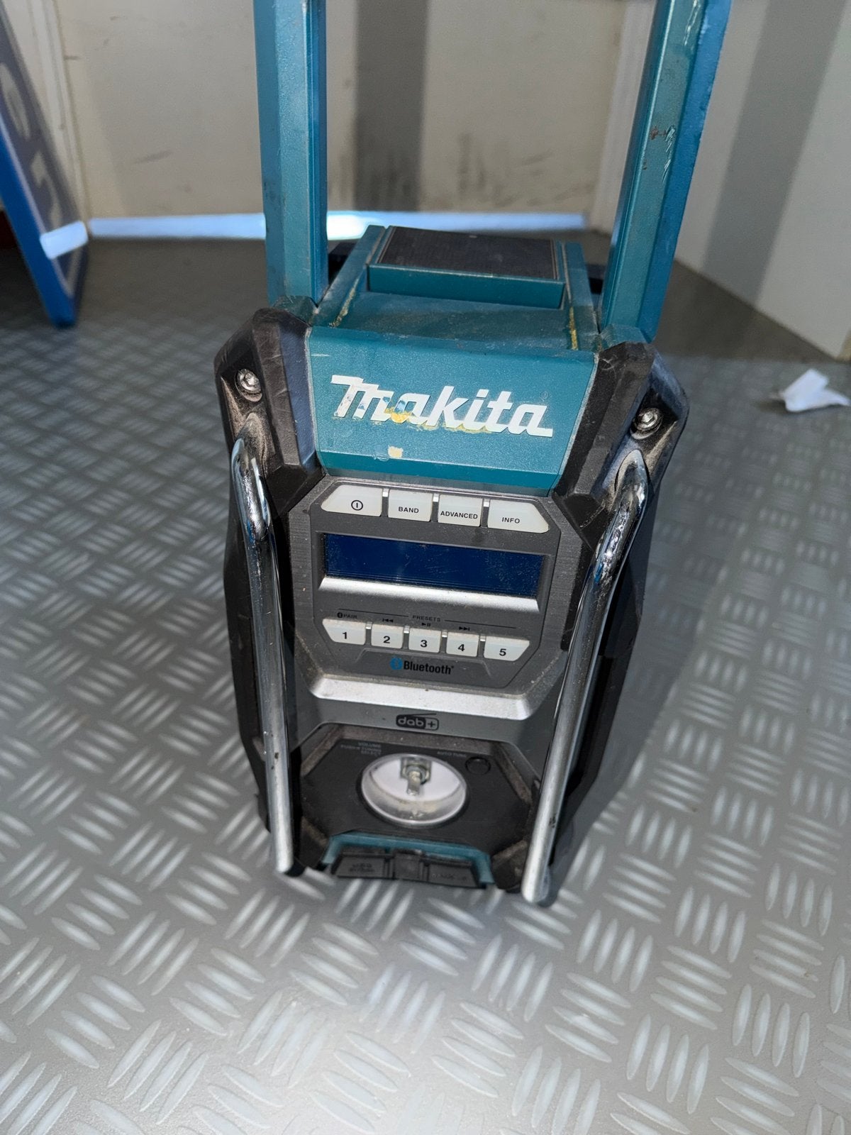 Makita Bouwradio DAB+ Bluetooth, Audio, Tv en Foto, Radio's, Ophalen, Gebruikt, Bouwradio